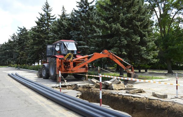 Sewer Line Excavation in Petaluma