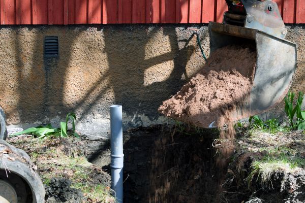 Sewer Line Digging in Petaluma